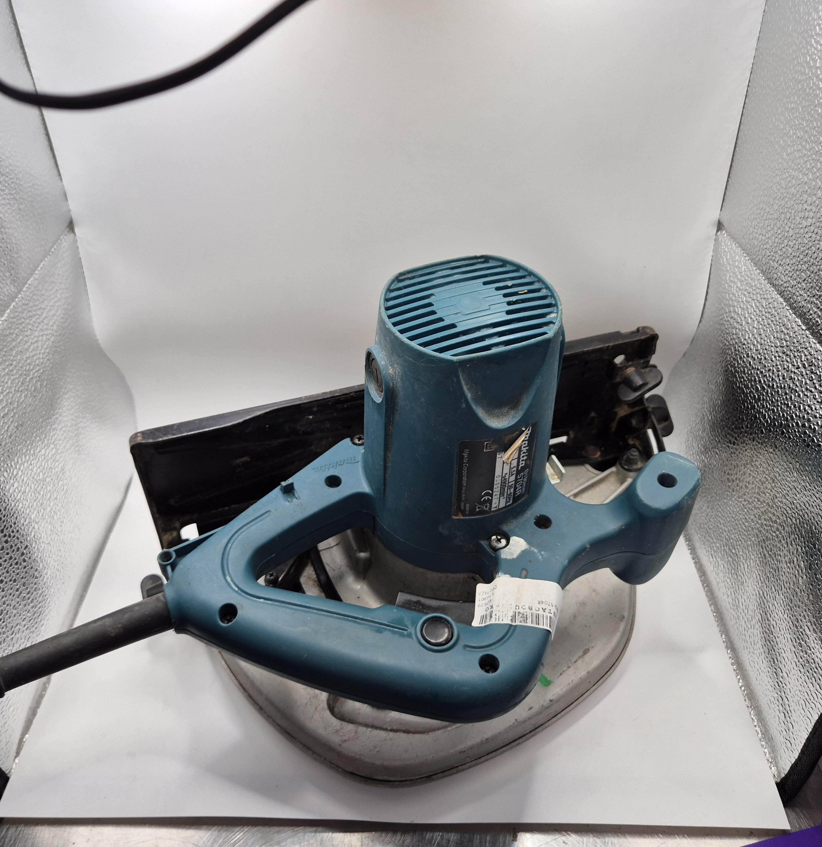 Pre-owned Makita 5704R - Own4Less